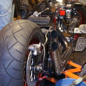 ep13 05 harley fat tire 200 rear